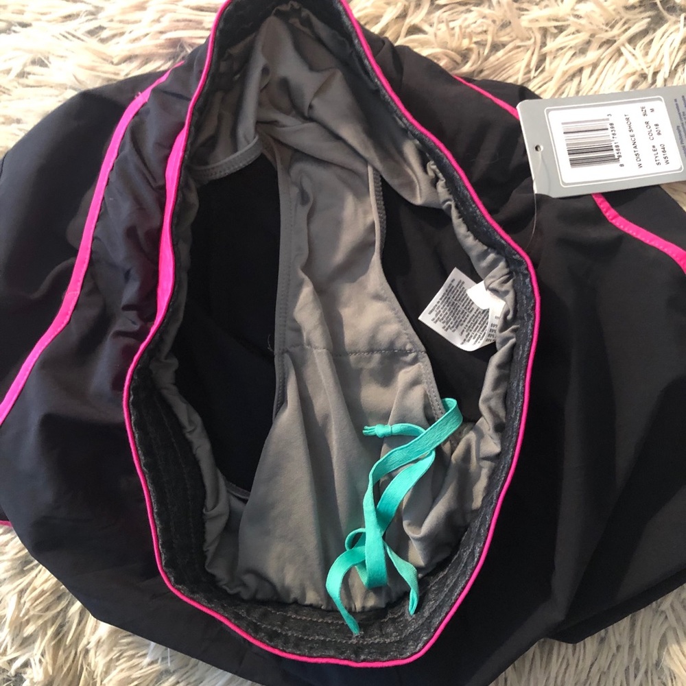 ASICS Running Shorts - Picture 4 of 7